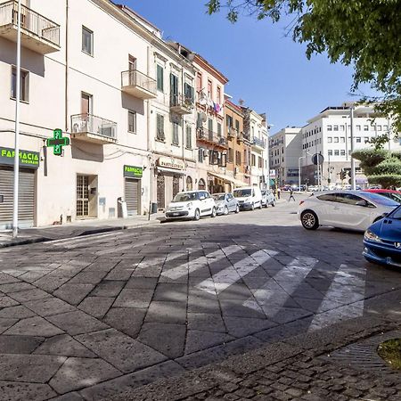 Lovely Piazza Santa Maria Apartment Sassari Buitenkant foto