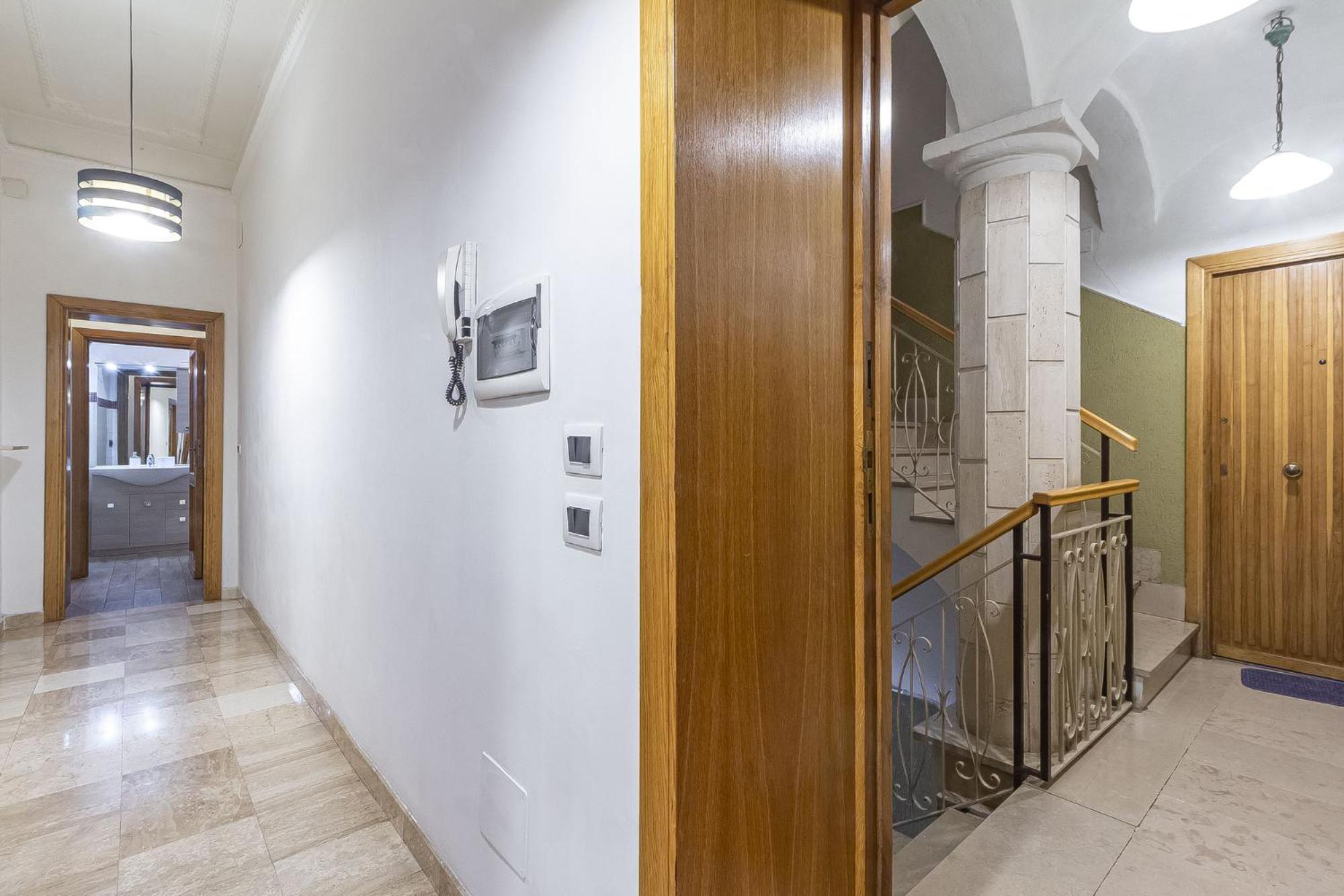 Lovely Piazza Santa Maria Apartment Sassari Buitenkant foto