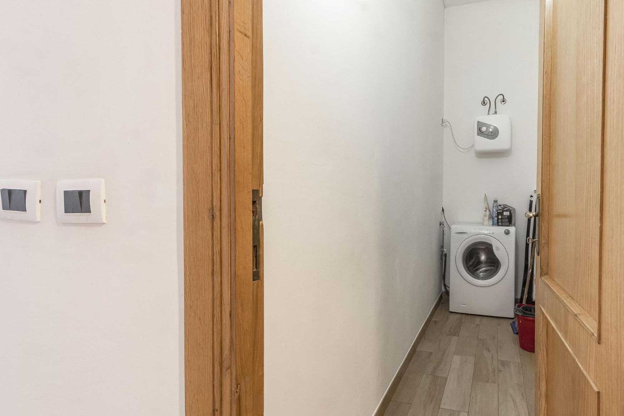 Lovely Piazza Santa Maria Apartment Sassari Buitenkant foto